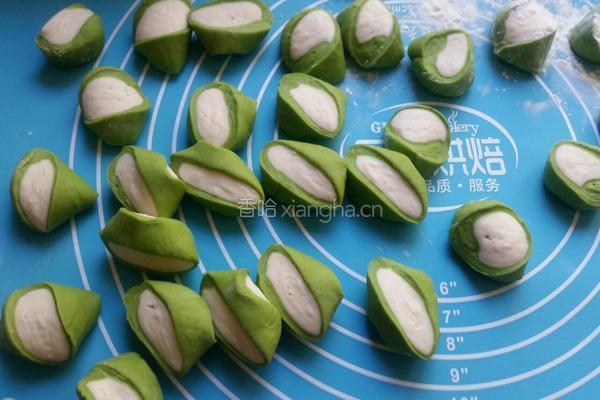 翡翠白菜水饺的做法图解11