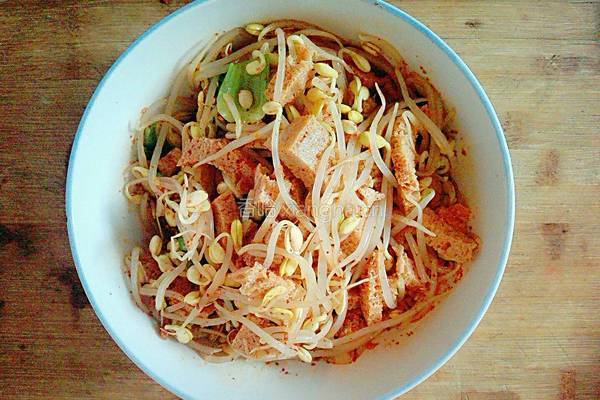 豆芽拌面筋的做法图解4