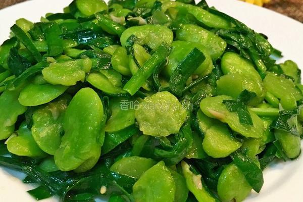 蚕豆炒韭菜的做法图解6