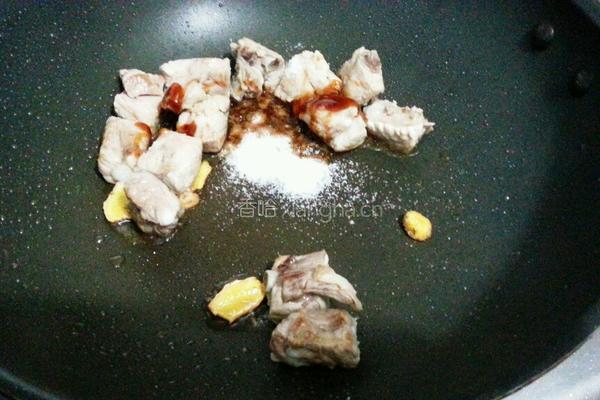 青菜萝卜排骨汤的做法图解4