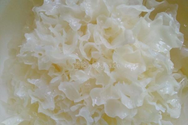 雪莲子杂粮羹的做法图解1