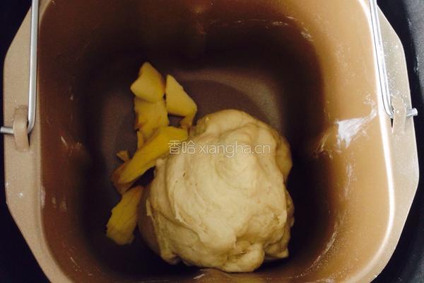 豆沙面包圈的做法图解3