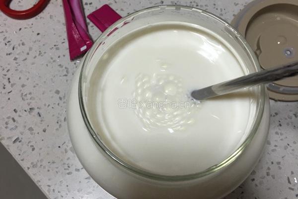 自制酸奶的做法图解4