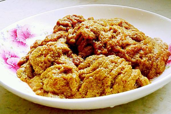 鱼籽炒香菜的做法图解1