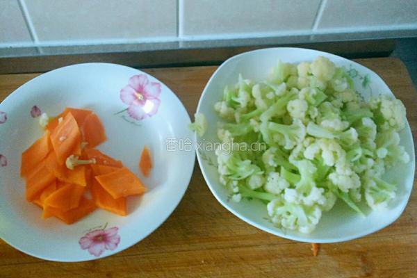 肉片菜花的做法图解3