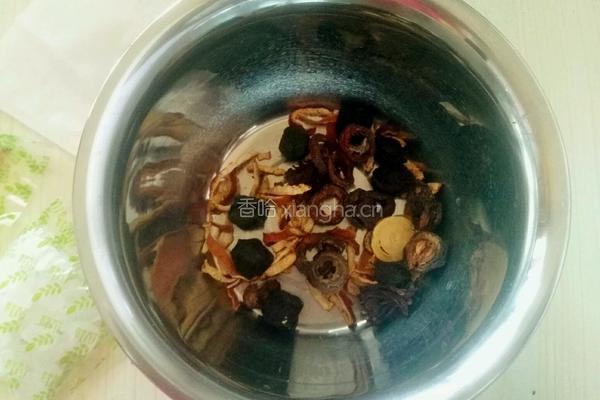 五味尚膳鲜煮酸梅汤的做法图解2
