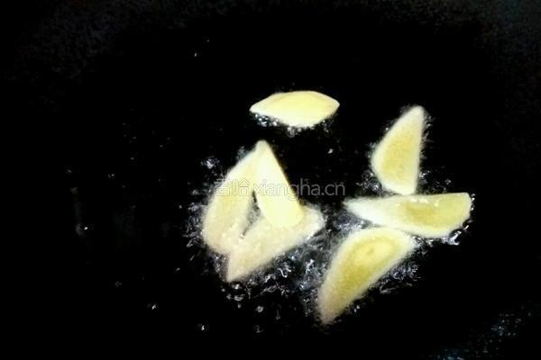 黄豆酱萝卜烧牛肉的做法图解4