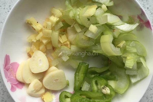 肉丝葱头杏鲍菇的做法图解3