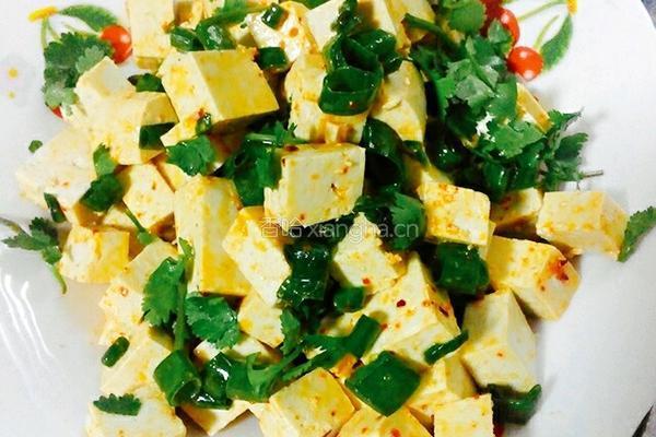 小葱拌豆腐的做法图解5