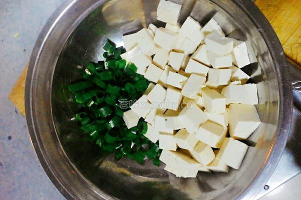 小葱拌豆腐的做法图解4