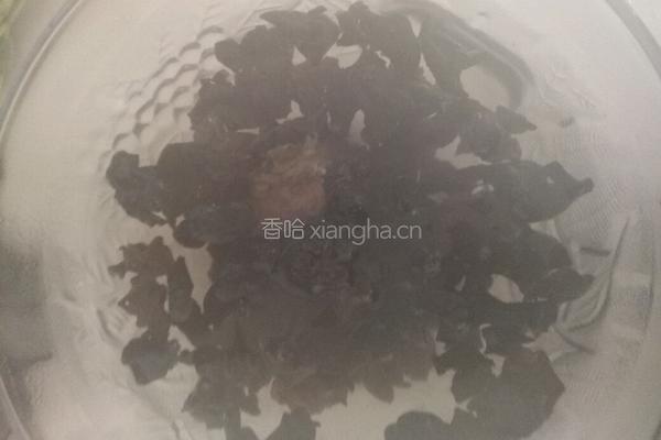 茄子杏鲍菇素饺的做法图解3
