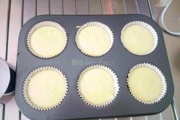柠檬海绵纸杯蛋糕的做法图解17