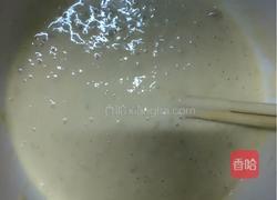 香蕉牛奶鸡蛋饼的做法图解3