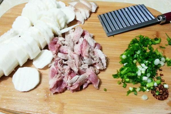肉丝炒山药的做法图解2
