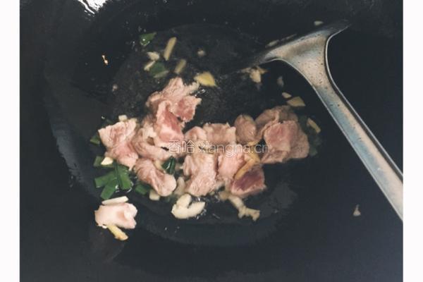 小白菜炖豆腐的做法图解1