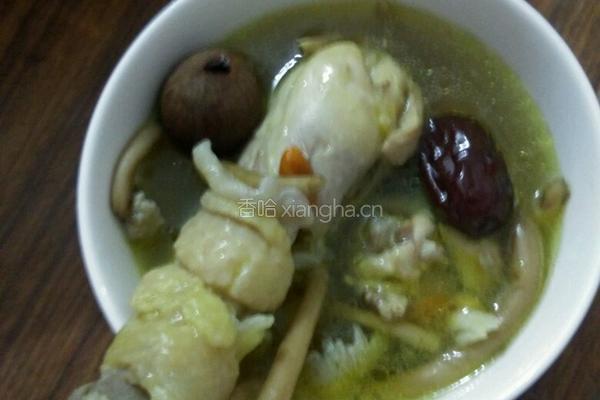 茶树菇炖鸡汤的做法图解5