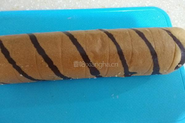 草莓酱蛋糕卷的做法图解19