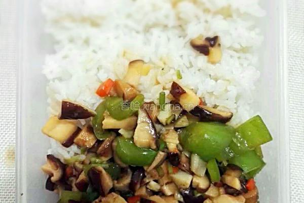 香菇炒青椒的做法图解5