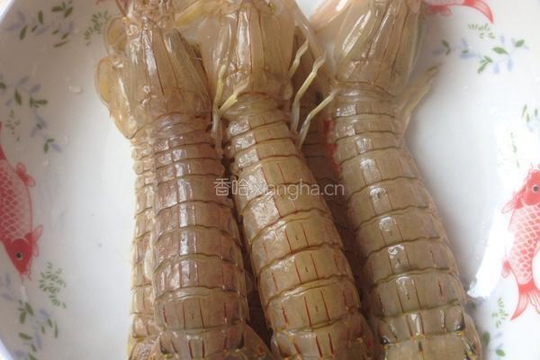 卤皮皮虾的做法图解1