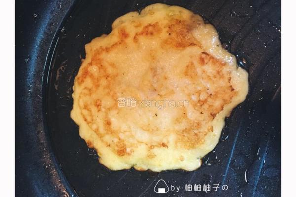 香蕉松饼-十分钟搞定早餐的做法图解4