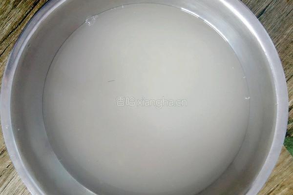红小豆焖白米饭的做法图解2