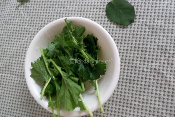 蔬菜虾皮面的做法图解2
