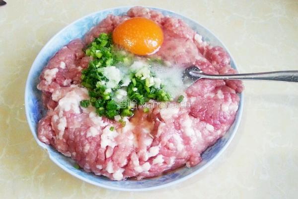 油面筋塞肉的做法图解2