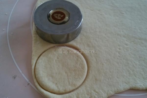 鹌鹑蛋面包的做法图解4