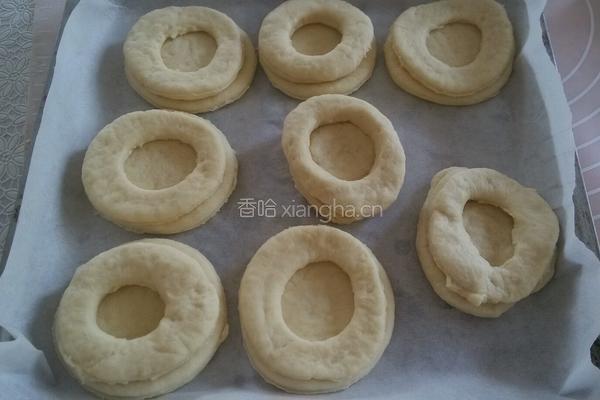 鹌鹑蛋面包的做法图解8