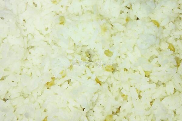 多味蛋炒饭的做法图解1
