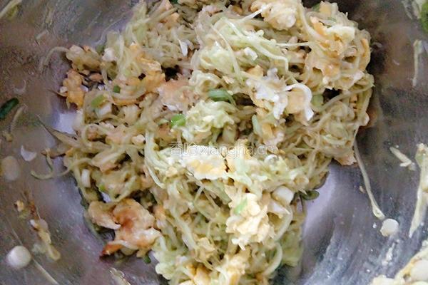 西葫芦鸡蛋馅饼的做法图解14