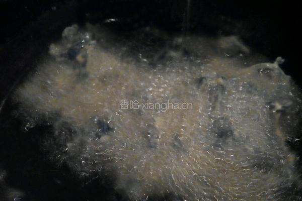 油炸香椿鱼的做法图解4
