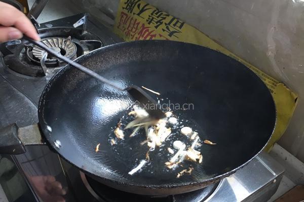 杏鲍菇炒肉的做法图解4