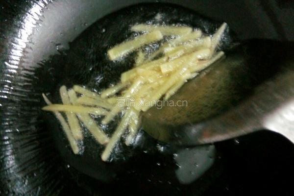 白菜梗炒瘦肉的做法图解4