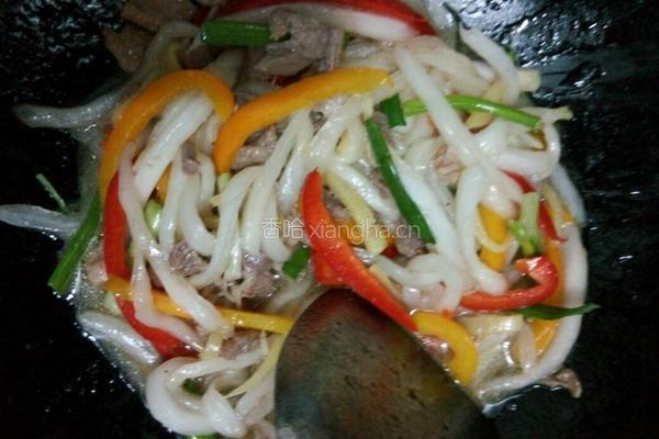 白菜梗炒瘦肉的做法图解6