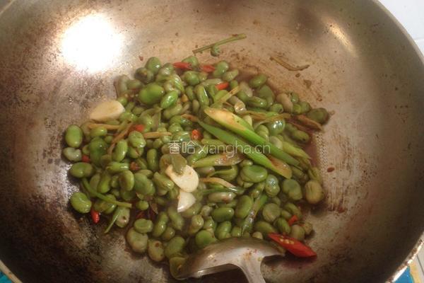 炒兰花豆的做法图解5