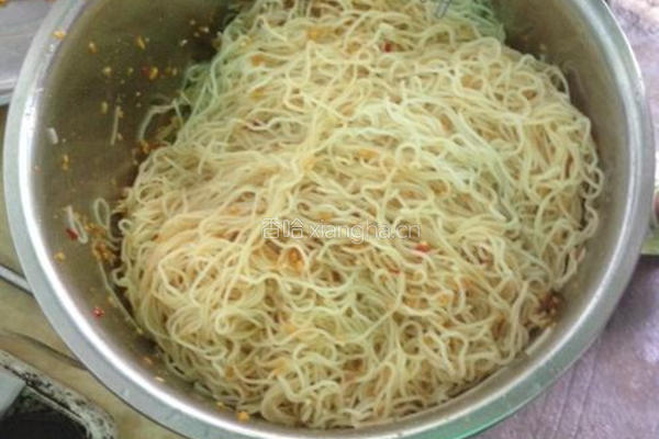 蒜蓉米粉蒸扇贝肉的做法图解4