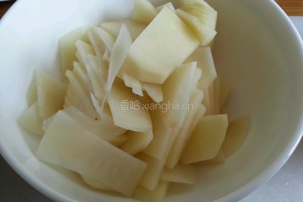 蔬菜面片的做法图解2