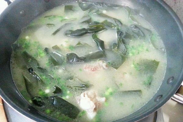 海带排骨汤的做法图解7