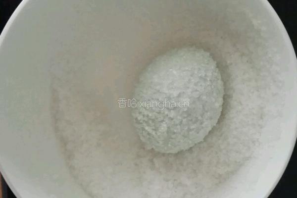 自制咸鸭蛋的做法图解3
