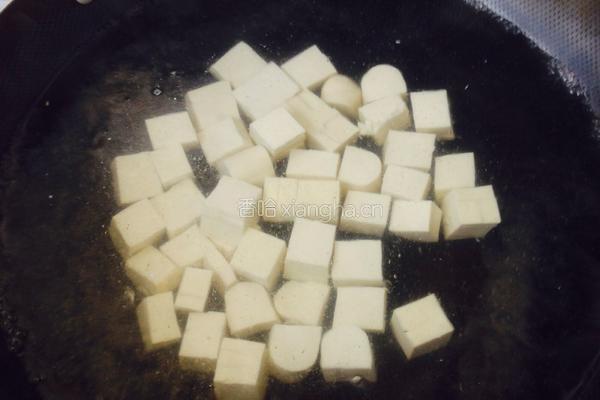 麻辣鸭血炖豆腐的做法图解3