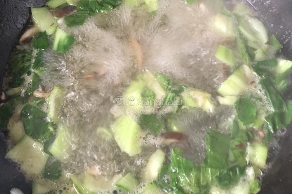 小油菜香菇蛋汤的做法图解2