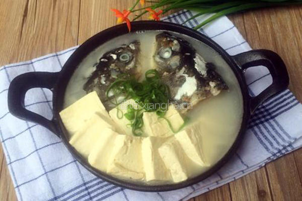 鱼头豆腐汤的做法图解10