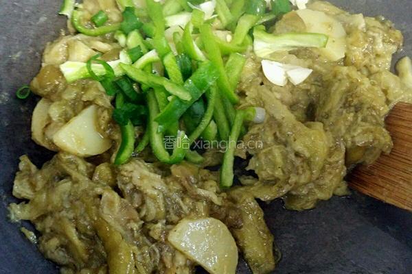 土豆烩茄子的做法图解4