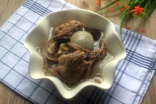 筒骨茶树菇汤的做法图解11