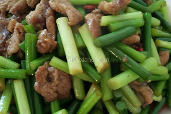 辣椒版蒜台炒肉的做法图解5