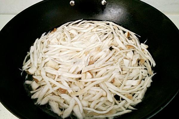 蚝油杏鮑菇的做法图解3