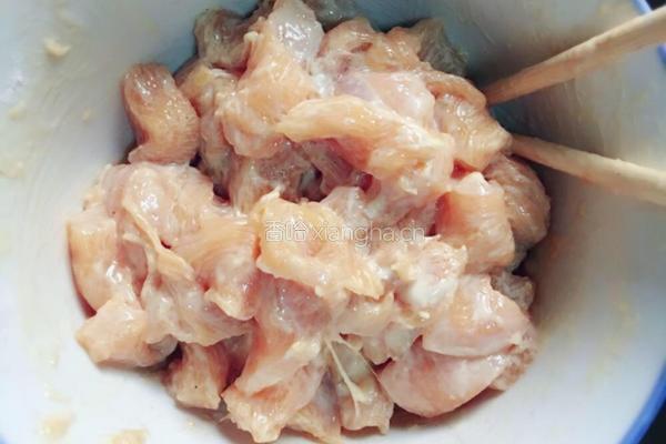 酥脆鸡米花的做法图解3