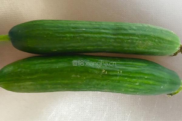 黄瓜酿肉的做法图解1