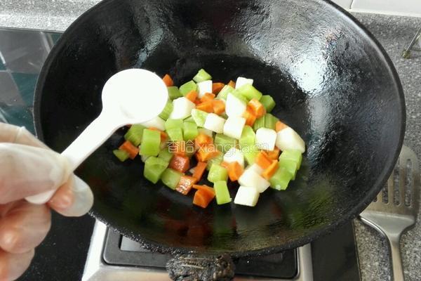素炒三宝的做法图解7